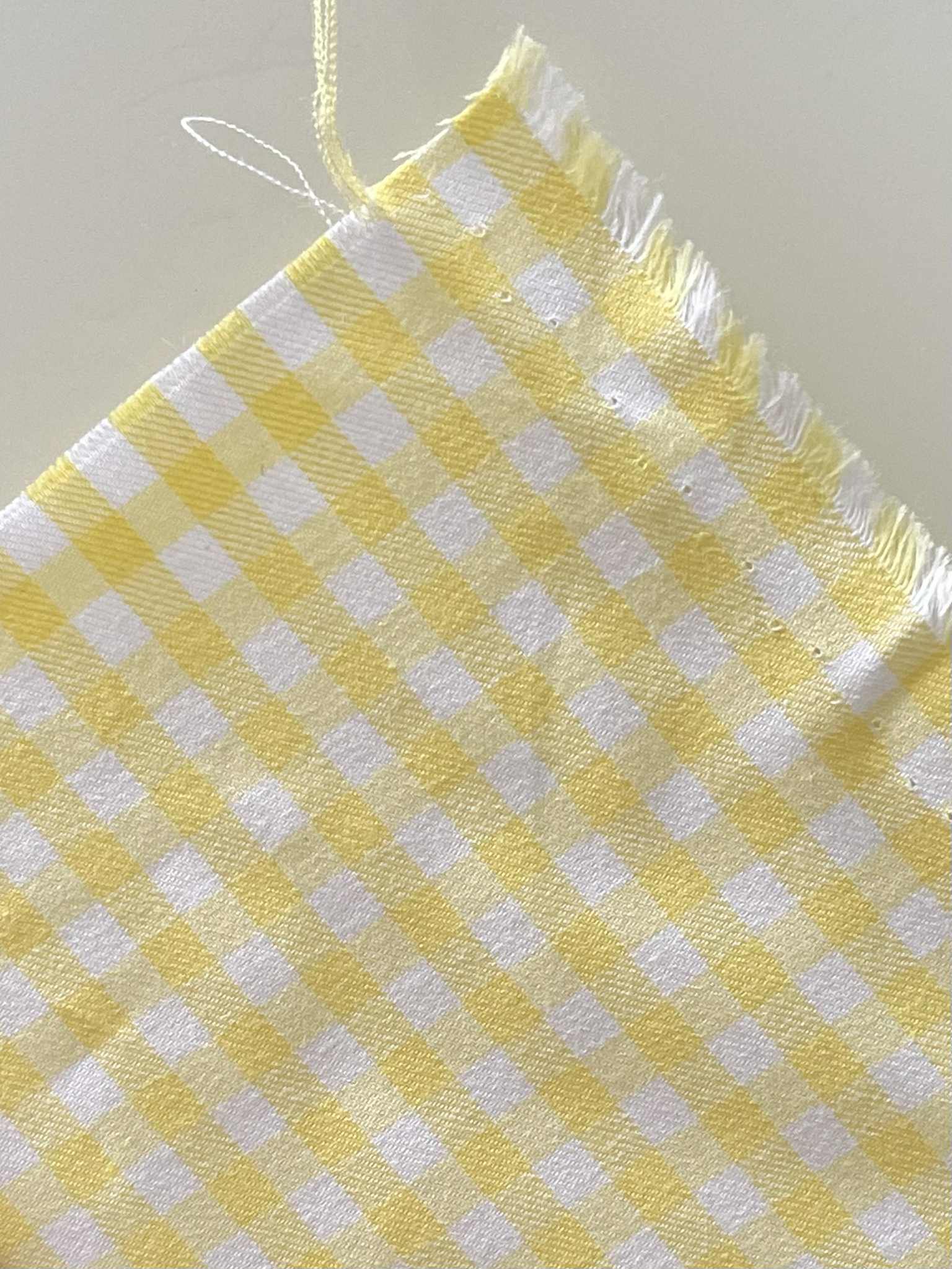 cuadrillé amarillo